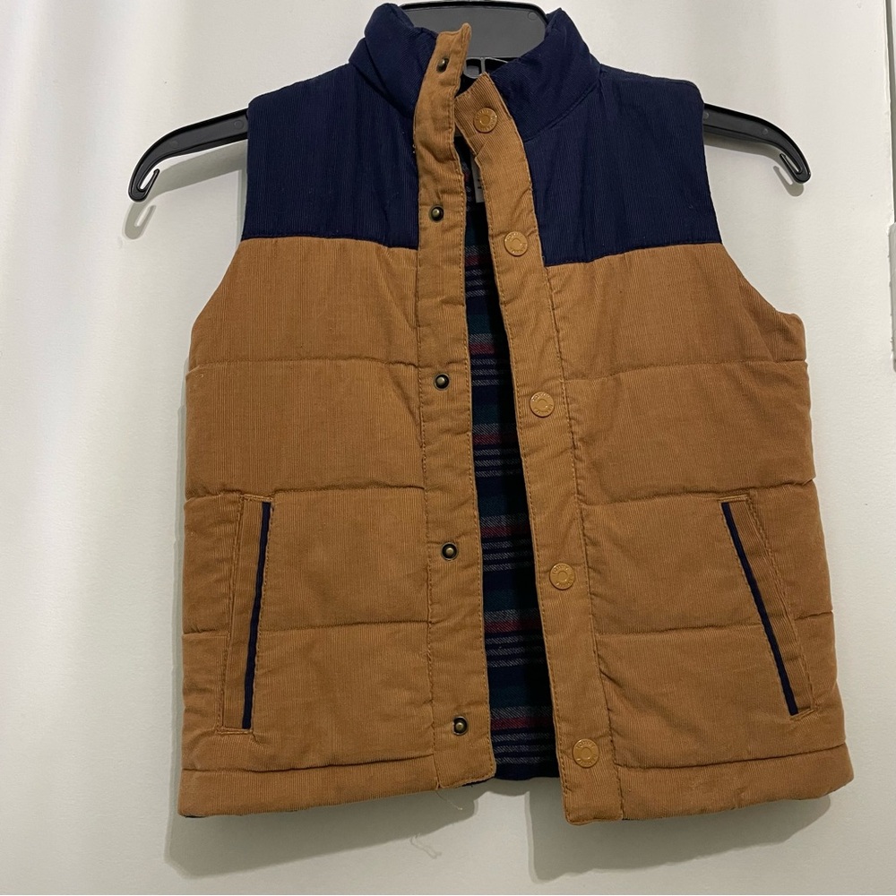 Tommy Bahama Navy and Tan Vest